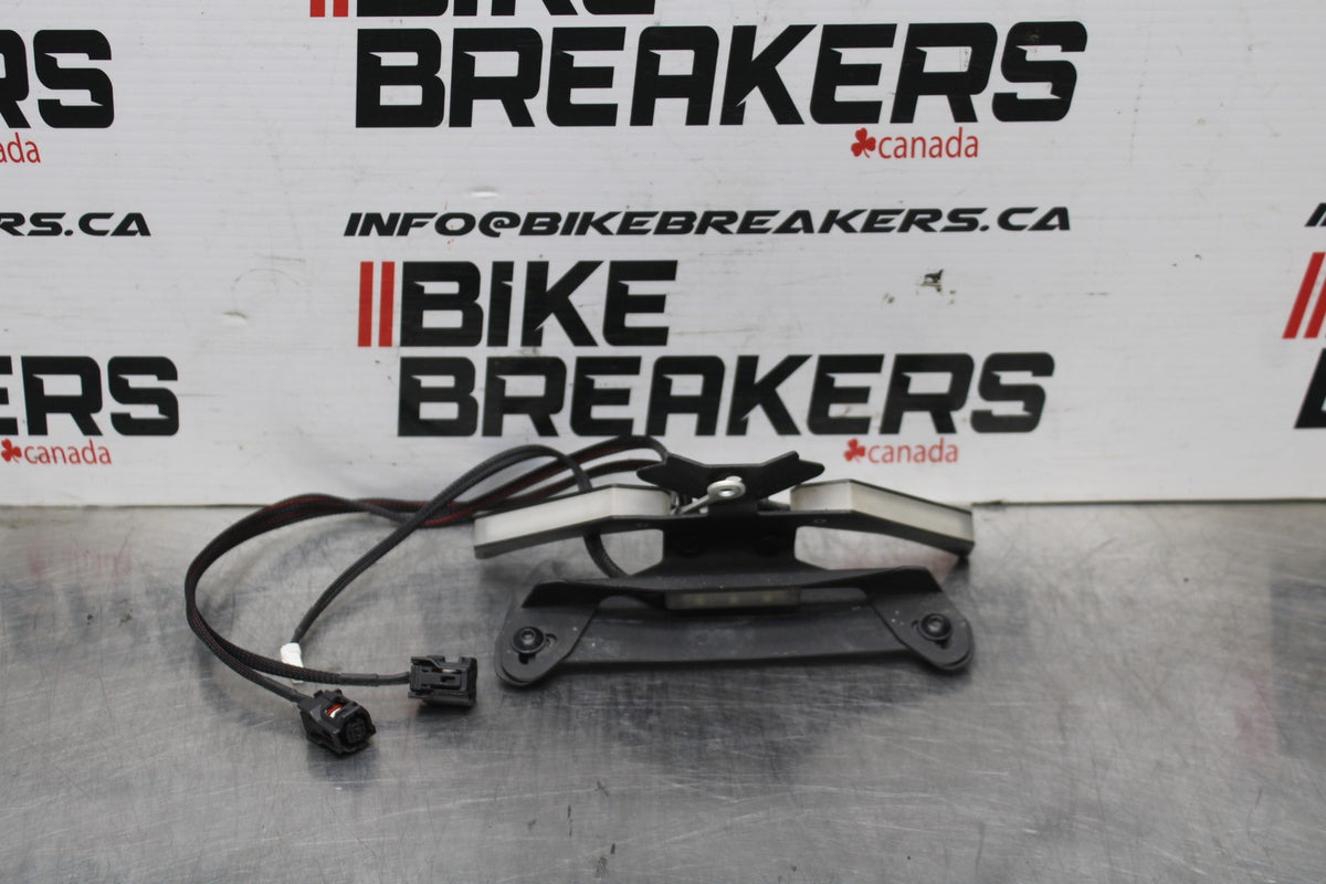 18 YAMAHA YZF R1 FENDER ELIMINATOR LICENSE PLATE BRACKET BB838