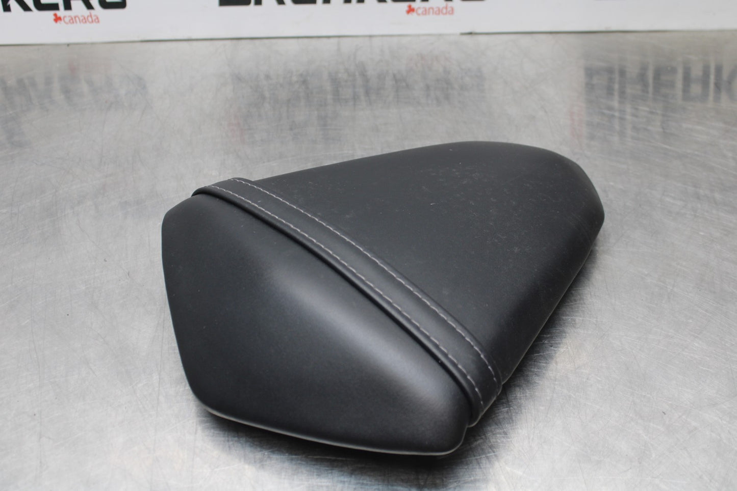 13-17 KAWASAKI NINJA 300 EX300 ABS REAR BACK PASSENGER SEAT PAD SADDLE BB187