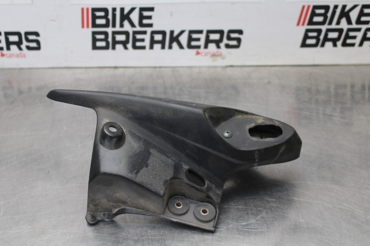 05-06 KAWASAKI NINJA ZX6R RIGHT LEFT REAR BACK TAIL FAIRING COWL SHROUD BB877
