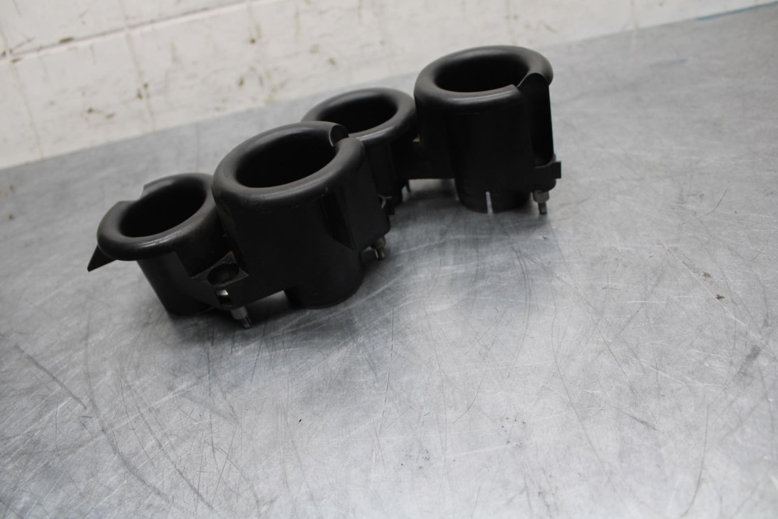 05-06 HONDA CBR600RR  INTAKE VELOCITY STACKS 17225-MEE-000 17226-MEE-000 BB479