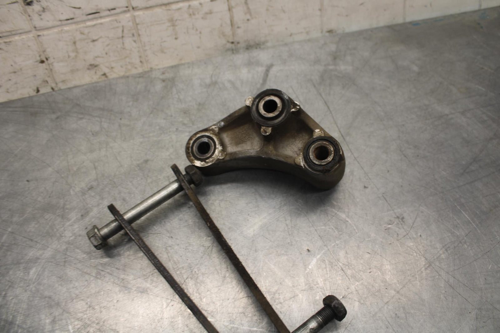 2014 Kawasaki Ninja 300 EX300B REAR DOGBONE SHOCK LINKAGE LINK 39007-0355 BB518