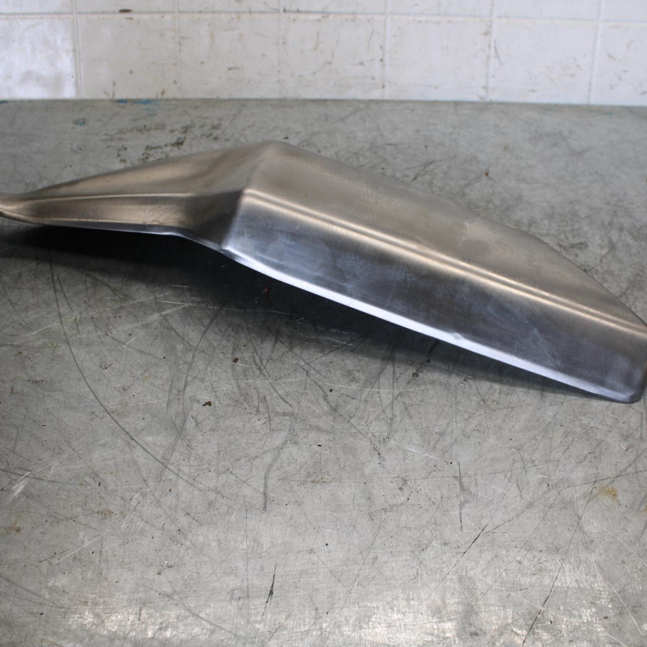 13-17 KAWASAKI NINJA 300 REAR BACK MUFFLER EXHAUST PIPE COVER HEAT SHIELD BB429