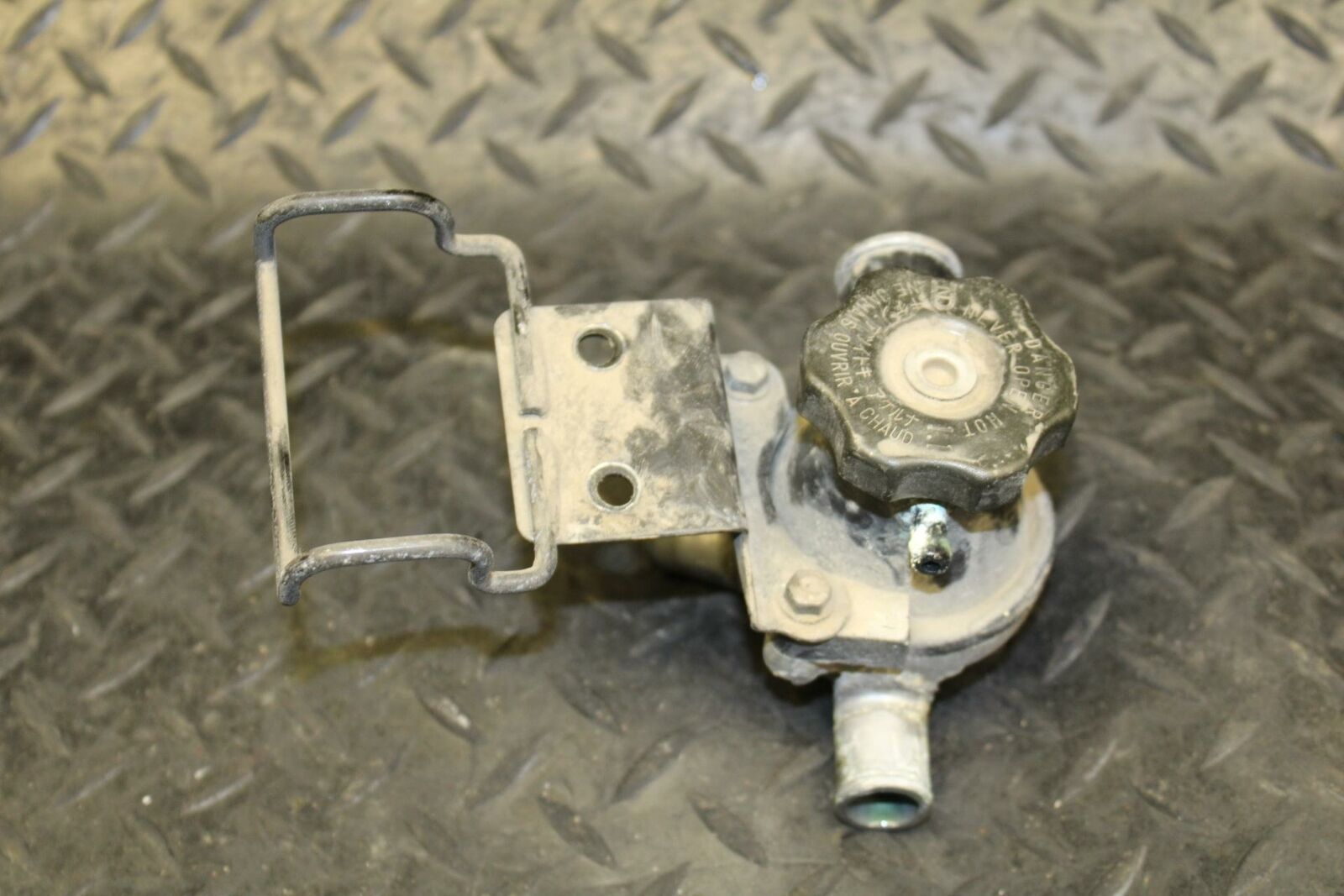 03-08 KAWASAKI VULCAN 1600 THERMOSTAT HOUSING BB193