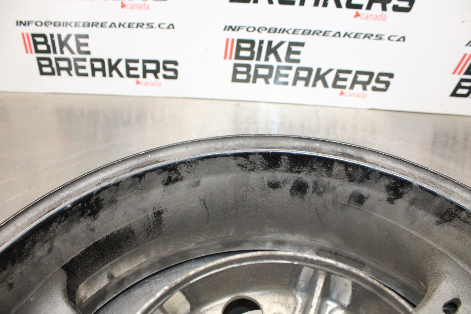 06-07 SUZUKI GSXR 600 REAR WHEEL BACK RIM BB178