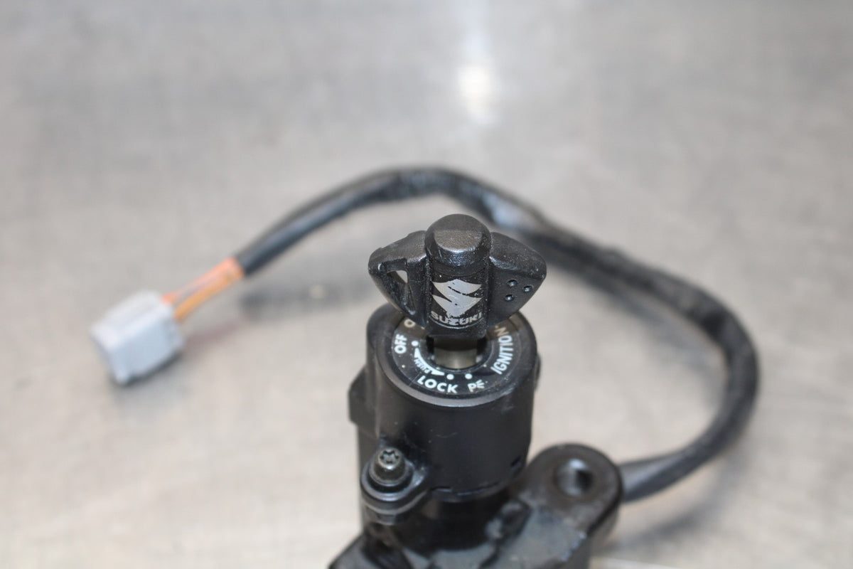 08-10 SUZUKI GSXR 600 IGNITION LOCK W KEY BB92