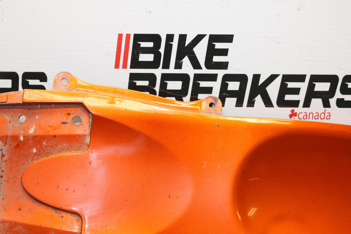 06-07 SUZUKI GSXR 600 REAR BACK TAIL UNDERTAIL FAIRING COWL FENDER BB178