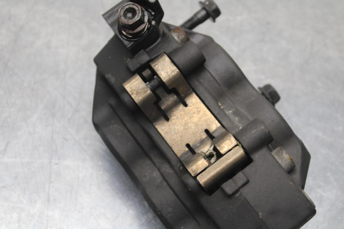2004 Honda CBR600F4i RIGHT LEFT FRONT BRAKE CALIPER SET PAIR CALIPERS BB606