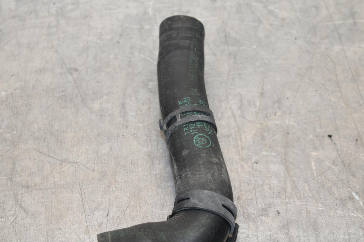 20-23 BMW F900R RADIATOR HOSE BB603
