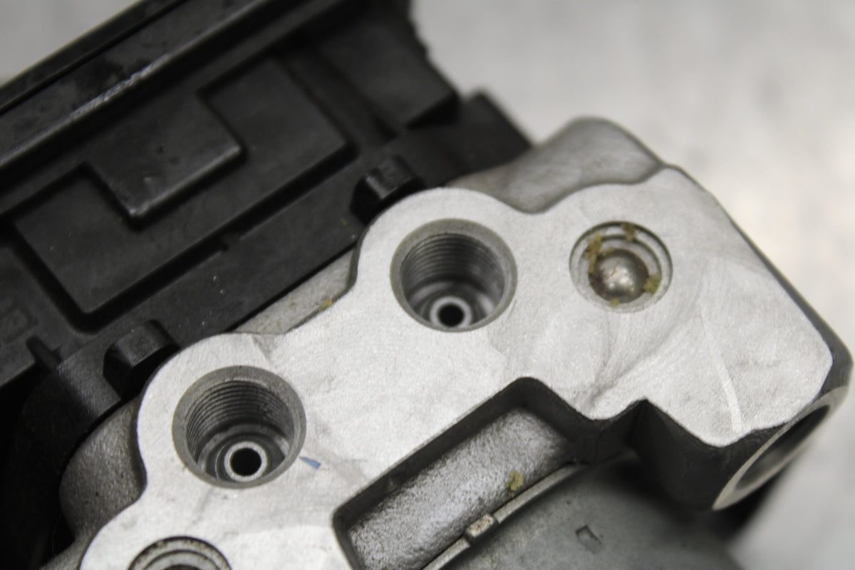 13-17 KAWASAKI NINJA 300 ABS PUMP UNIT MODULE BB128