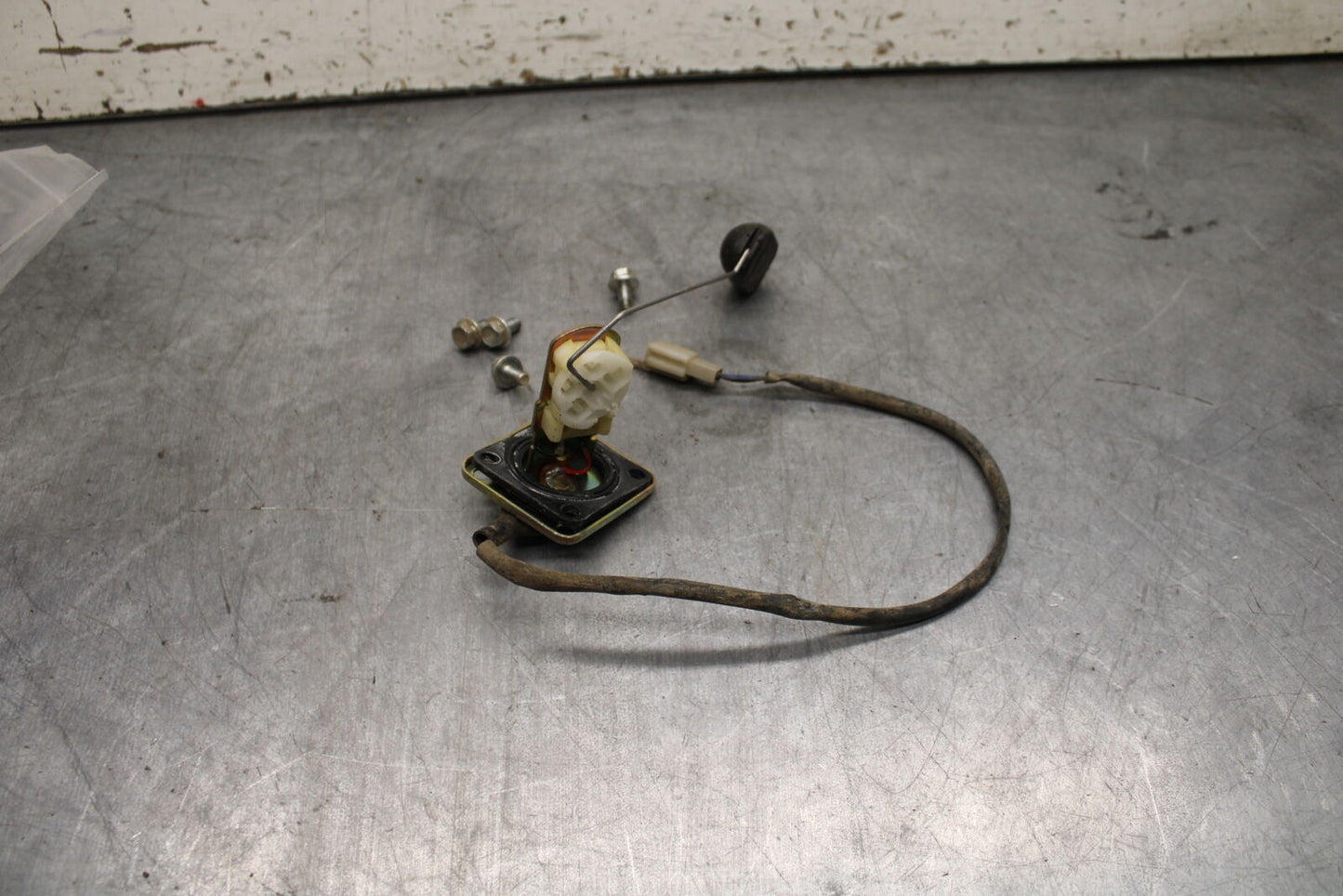 20-24 CF-MOTO CFORCE 600 TOURING FLOAT GAS FUEL PETROL LEVEL SENDING UNIT BB715