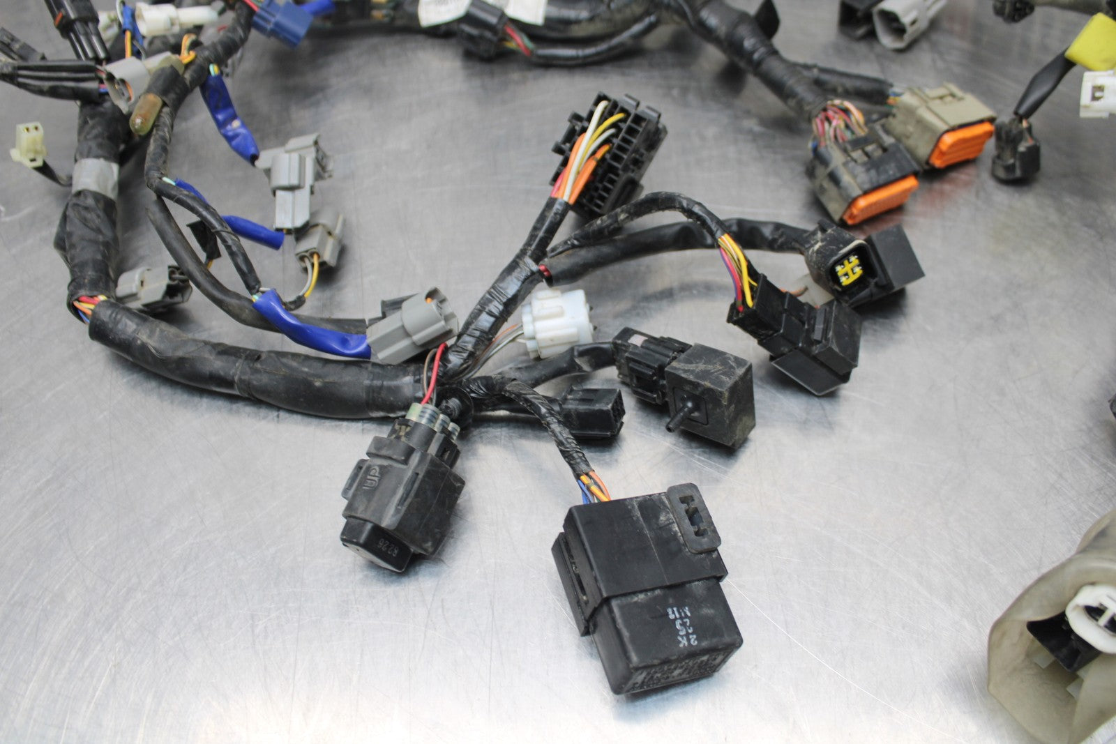 11-22 SUZUKI GSXR 600  MAIN ENGINE WIRING HARNESS MOTOR WIRE LOOM BB193