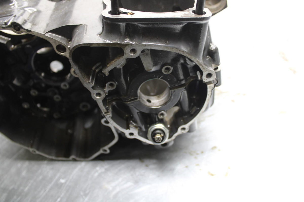 91-92 SUZUKI GSXR750 M  ENGINE MOTOR CRANKCASE CRANK CASES BLOCK BB493