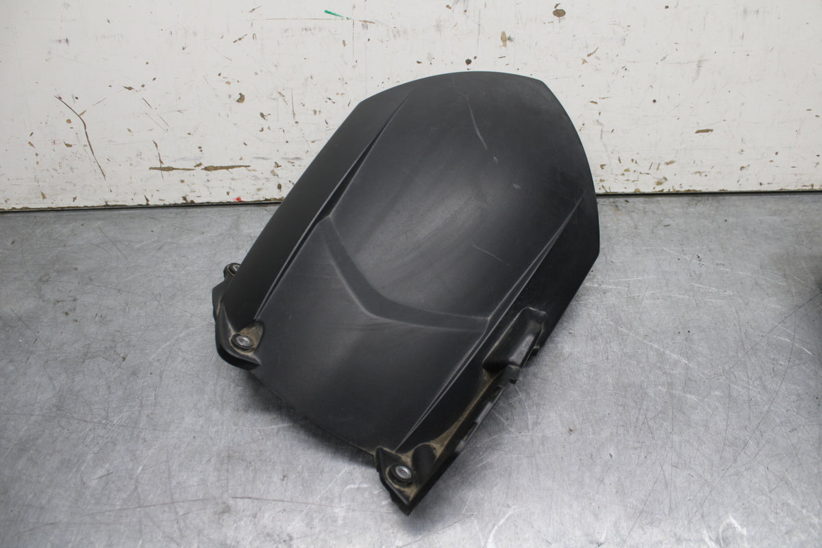 07-08 YAMAHA YZF R1 REAR BACK WHEEL TIRE HUGGER FENDER BB724