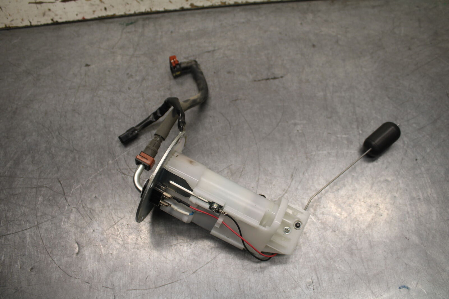 18-23 KAWASAKI NINJA 400 EX400 ABS FUEL PUMP GAS PETROL SENDER UNIT BB747