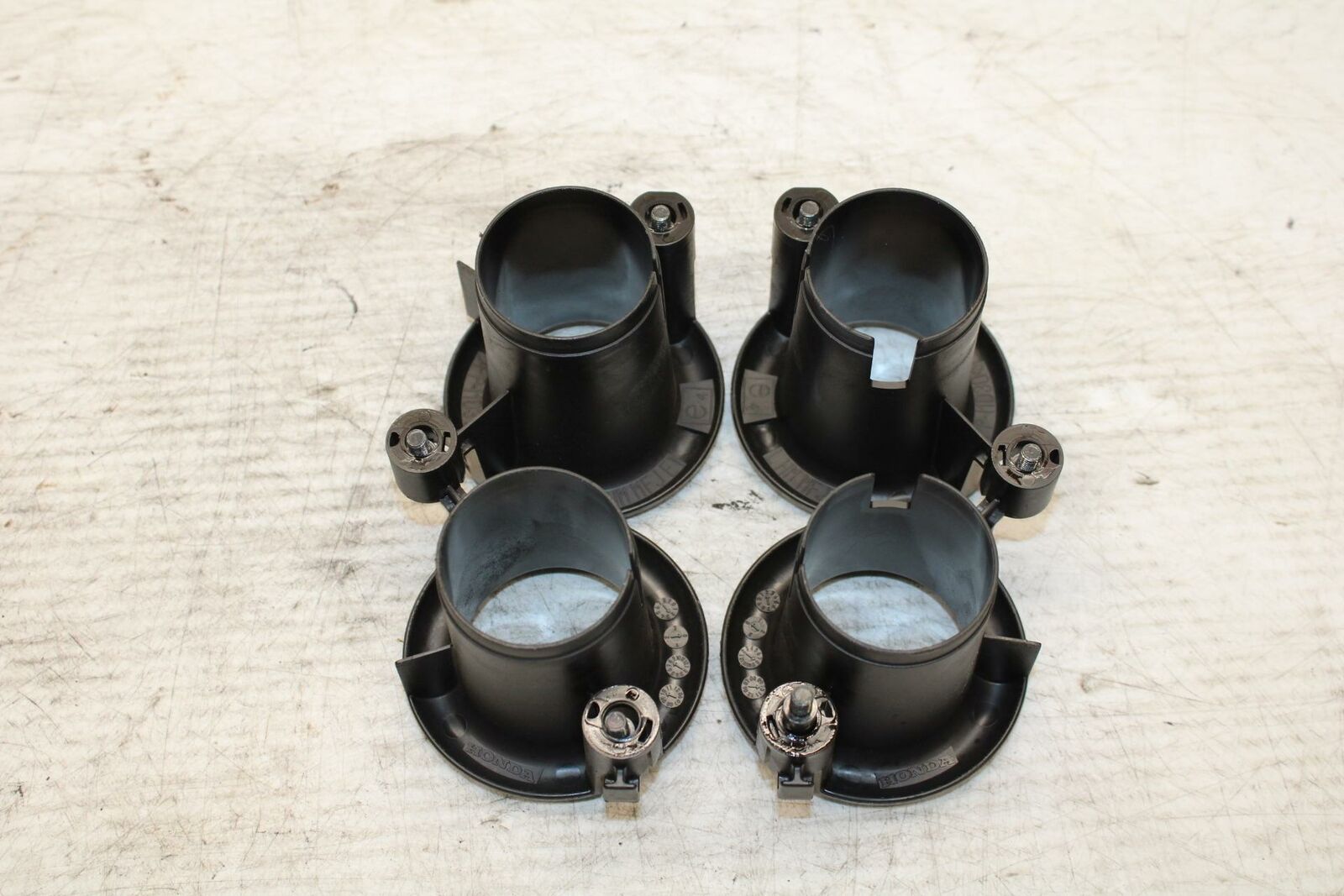 07-12 HONDA CBR600RR AIRBOX INTAKE VELOCITY STACKS BB309