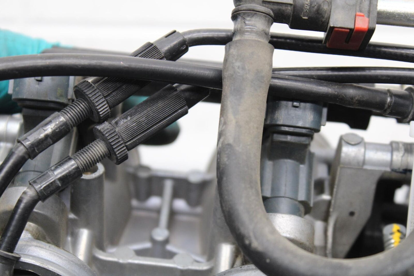 2011 Kawasaki Ninja ZX6R ZX600R MAIN FUEL INJECTORS / THROTTLE BODIES BB587