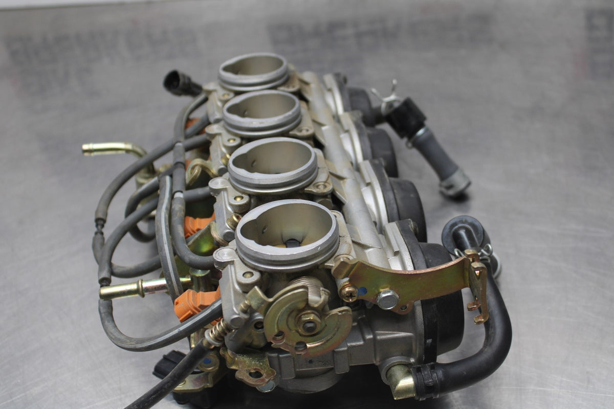 05 YAMAHA YZF R6 MAIN FUEL INJECTORS / THROTTLE BODIES BB858