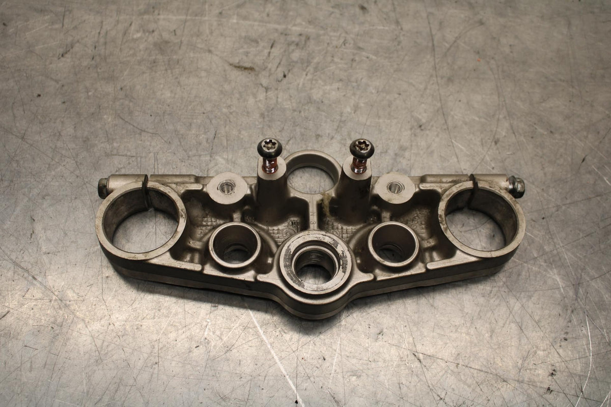 1997 Suzuki Bandit 1200 GSF1200S FORKS UPPER TRIPLE TREE CLAMP BB559