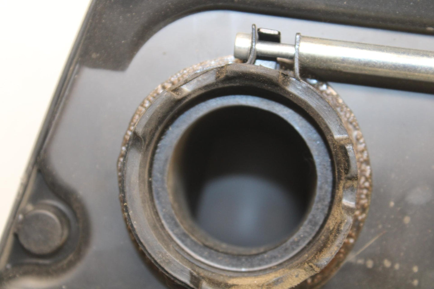 17-20 KAWASAKI NINJA 650 EX650 ABS AIRBOX AIR INTAKE FILTER BOX BB88