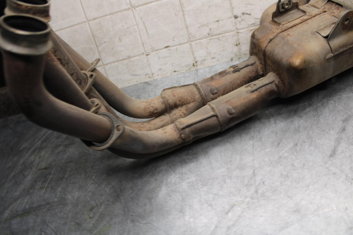 2009 Yamaha YZF R6 EXHAUST HEADER PIPES MANIFOLD 13S-14610-00-00 BB532