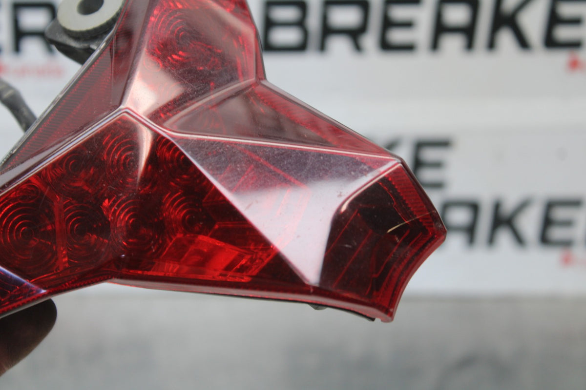 23-26 KAWASAKI NINJA ZX4RR REAR TAIL TAILLIGHT BACK BRAKE LIGHT BB898