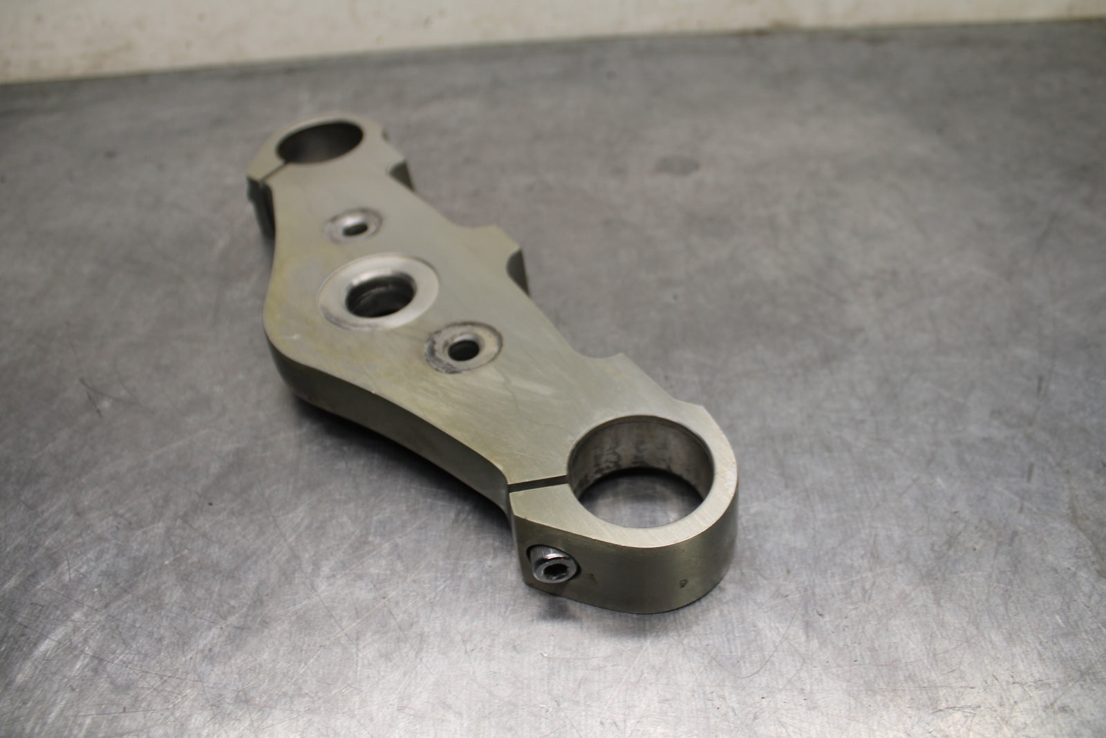 05-08 KAWASAKI VULCAN 1500 VN1500N CLASSIC FORKS UPPER TRIPLE TREE CLAMP BB133