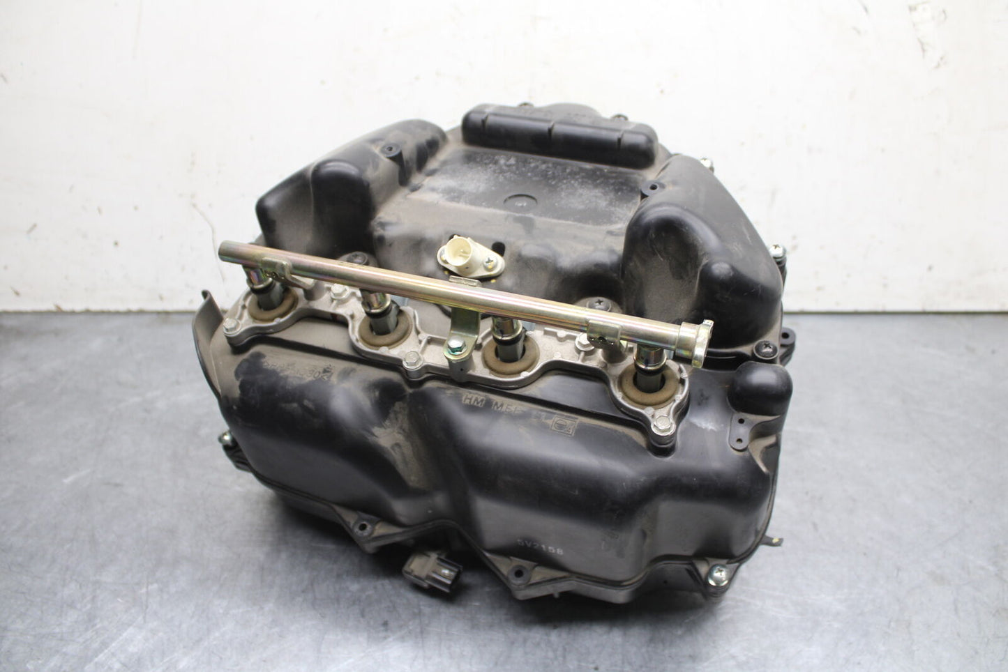 05-06 HONDA CBR600RR AIRBOX AIR INTAKE FILTER BOX  BB689