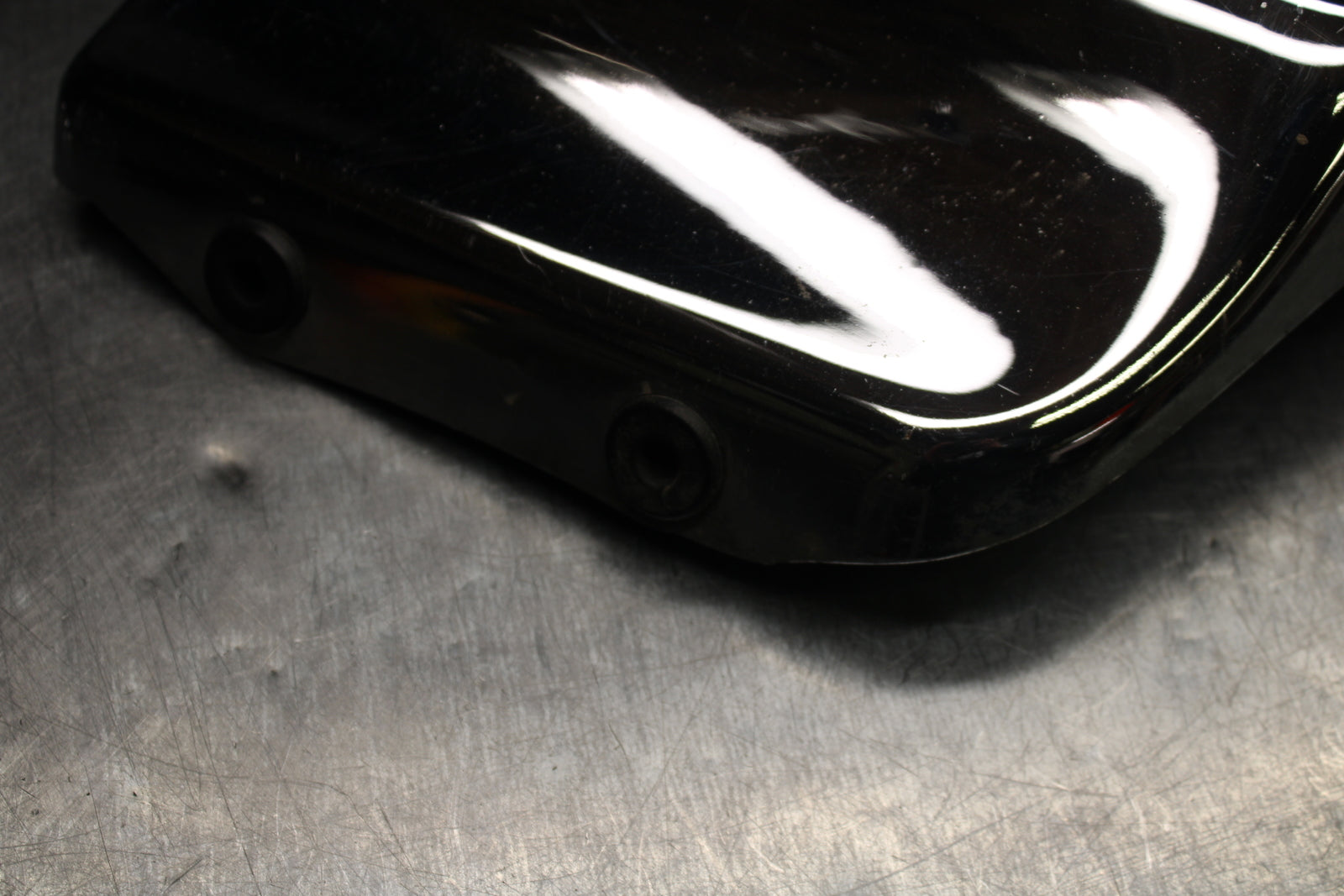 00 SUZUKI INTRUDER 1500 VL1500 ENGINE COVER BB761