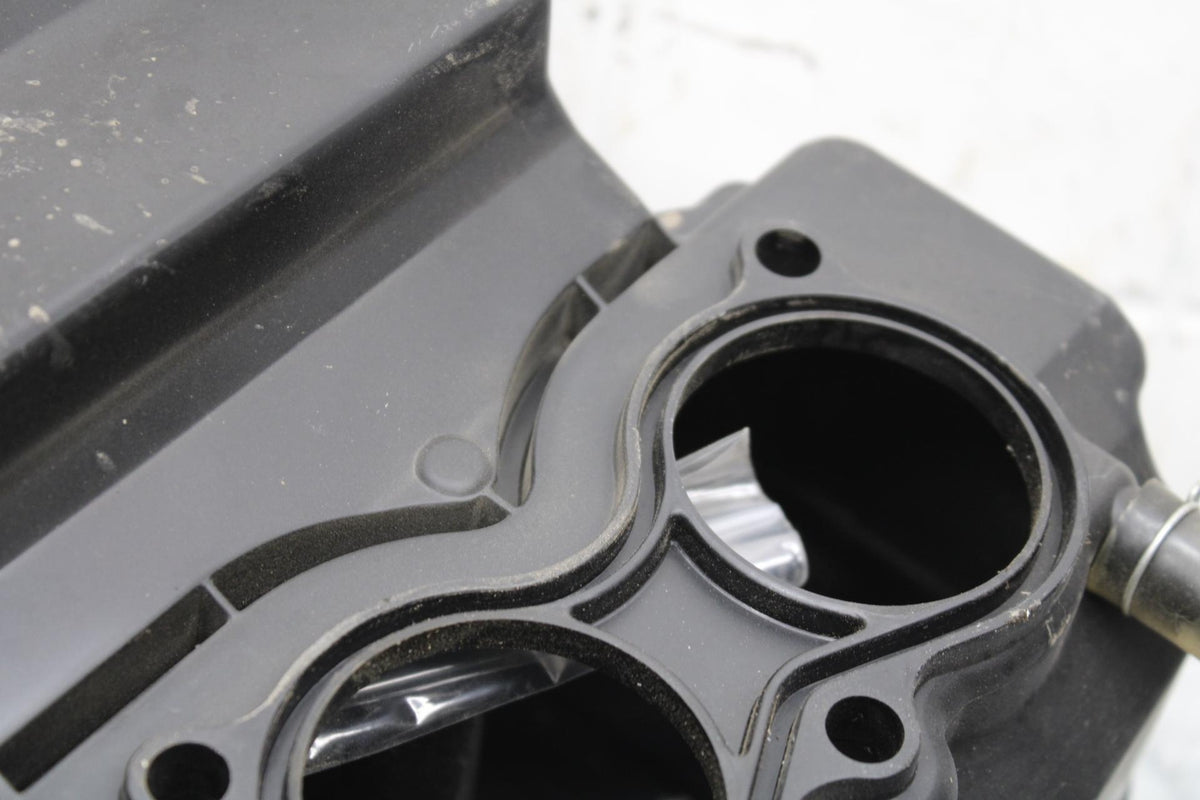 2015 Suzuki GSXR750 AIRBOX AIR INTAKE FILTER BOX BB595