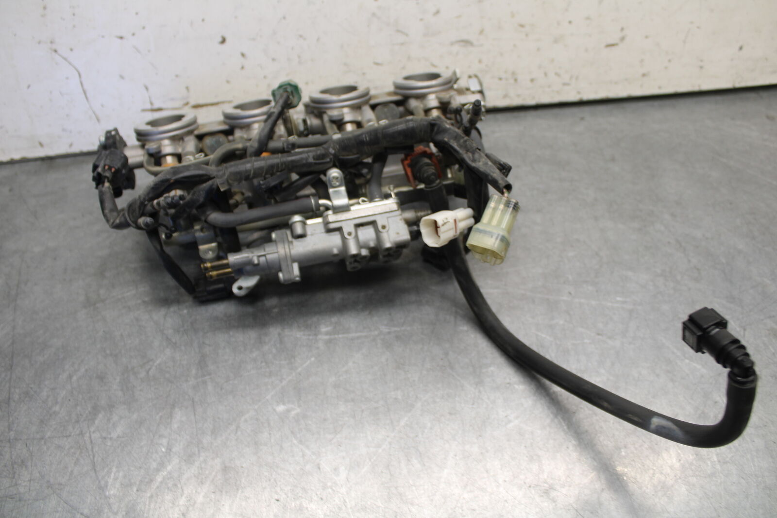 09-15 YAMAHA FZ6R MAIN FUEL INJECTORS / THROTTLE BODIES 20S-13750-00-00 BB686