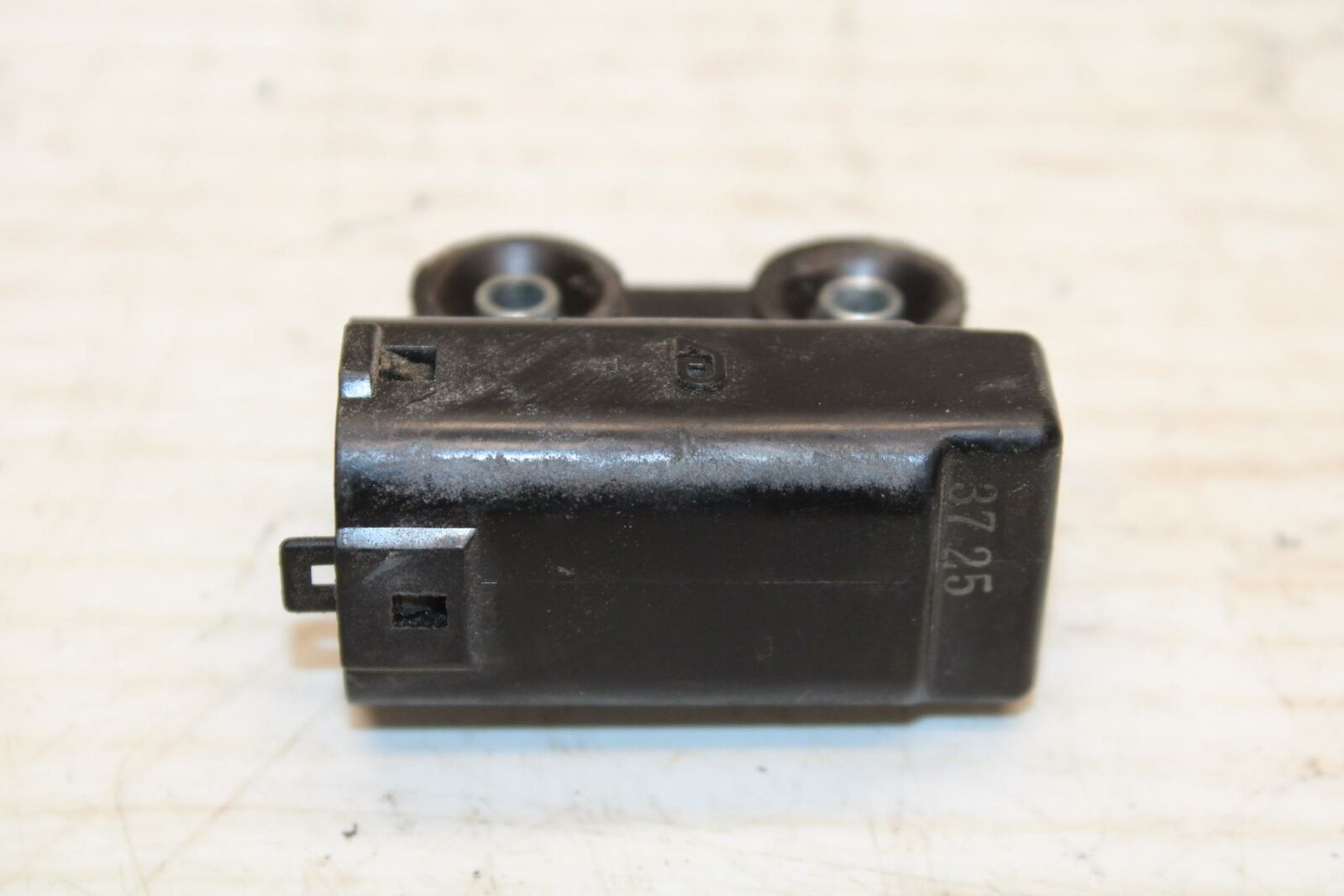 07-16 TRIUMPH STREET TRIPLE TIP OVER BANK ANGLE CRASH SENSOR SWITCH  BB356