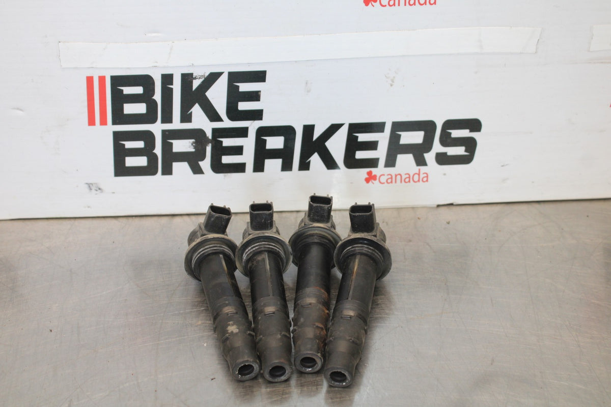 05 YAMAHA YZF R6 IGNITION COILS COIL SPARK PLUG CAPS BB894