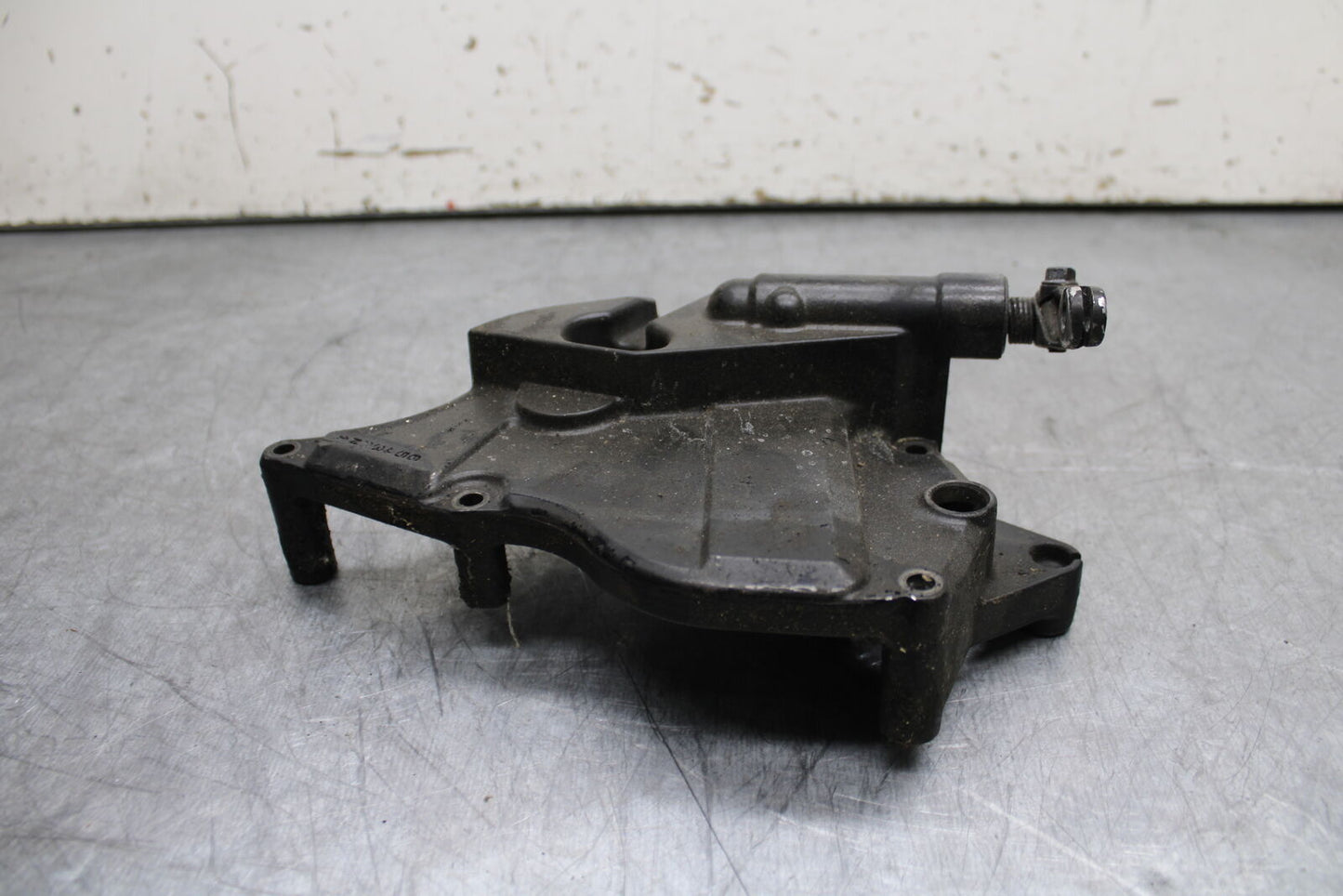 06-07 SUZUKI GSXR 600 ENGINE SPROCKET COVER BB243