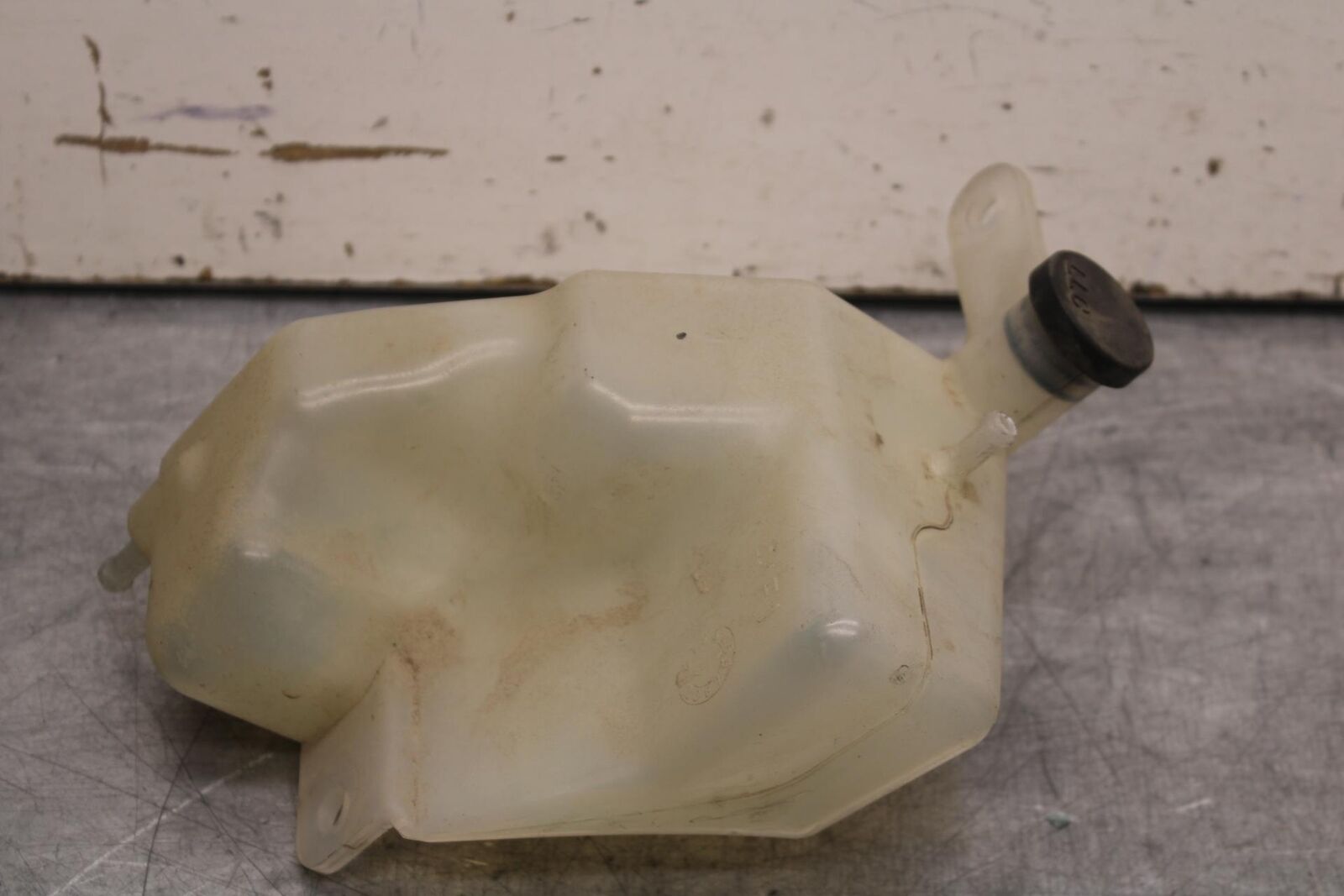 2013 Suzuki Boulevard C50T COOLANT WATER TANK RESERVOIR BOTTLE 17910-40H00 BB625