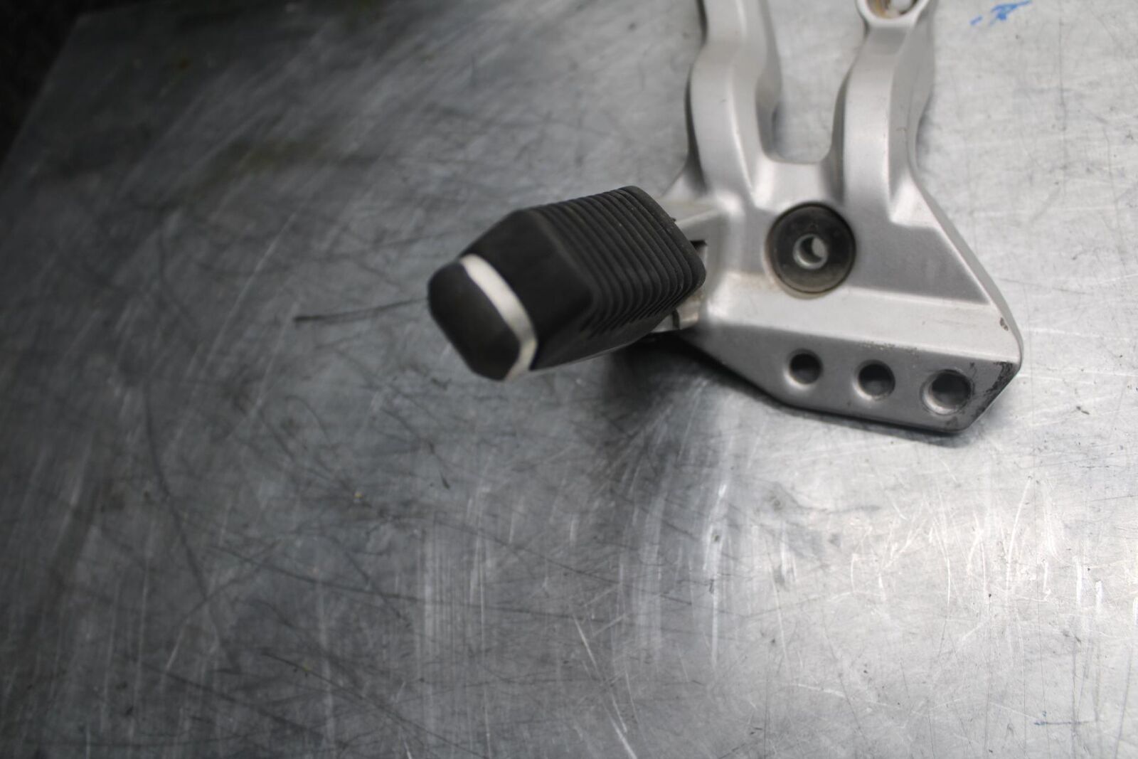 2003 Suzuki Vstrom 1000 DL1000 LEFT REAR BACK PASSENGER PEG BB07
