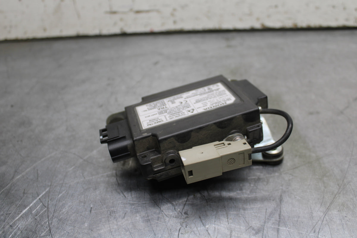 14 HONDA CTX1300A RADIO STEREO CONTROL UNIT BB732