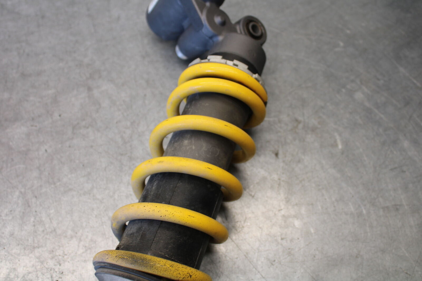 05-06 SUZUKI GSXR1000 REAR BACK SHOCK ABSORBER SUSPENSION 62100-41G00-163 BB663