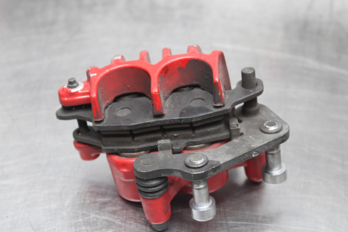 2006 Suzuki Boulevard C90 RIGHT LEFT FRONT BRAKE CALIPER SET PAIR CALIPERS BB849