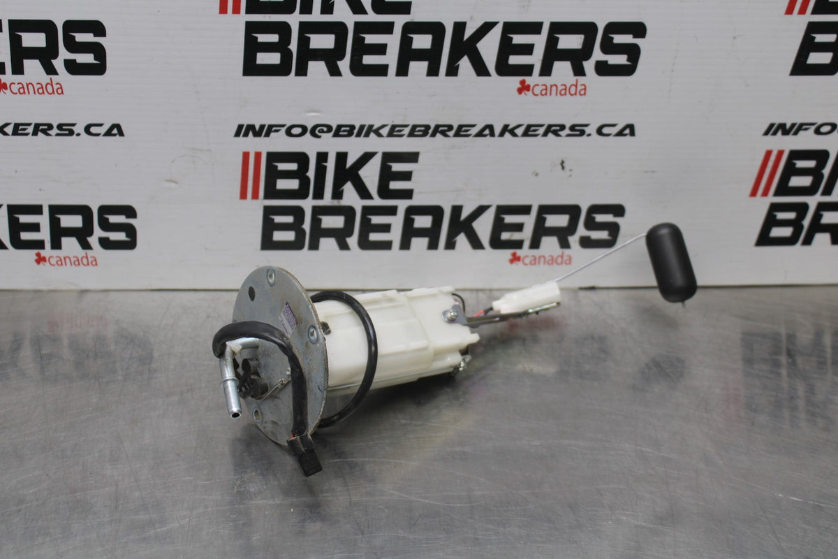 13 KAWASAKI NINJA 650 EX650F ABS FUEL PUMP GAS PETROL SENDER UNIT BB828
