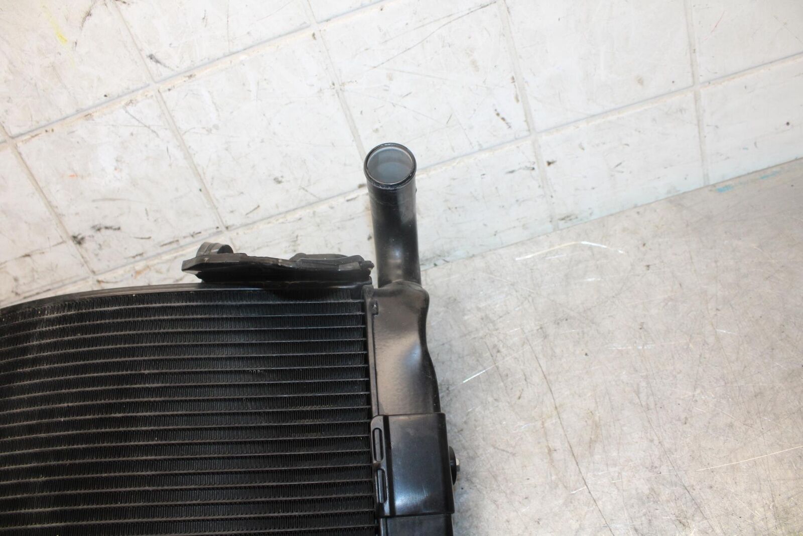 2007 Honda CBR600RR ENGINE RADIATOR COOLER COOLING RADIATER 19010-MFJ-305 BB542