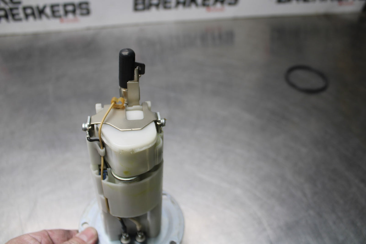 07-08 KAWASAKI NINJA ZX6R FUEL PUMP GAS PETROL SENDER UNIT 49040-0023 BB855