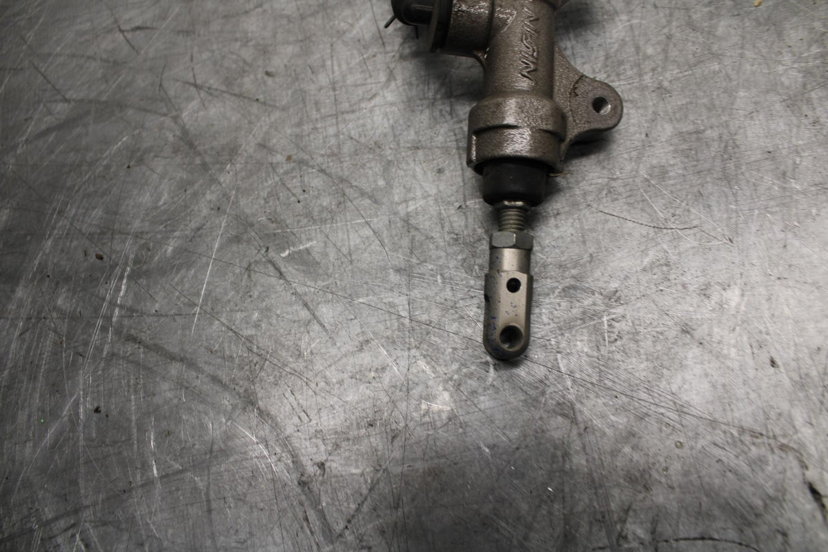 07 YAMAHA YZF R6 REAR BRAKE MASTER CYLINDER W RESERVOIR 2C0-2583V-01-00 BB495