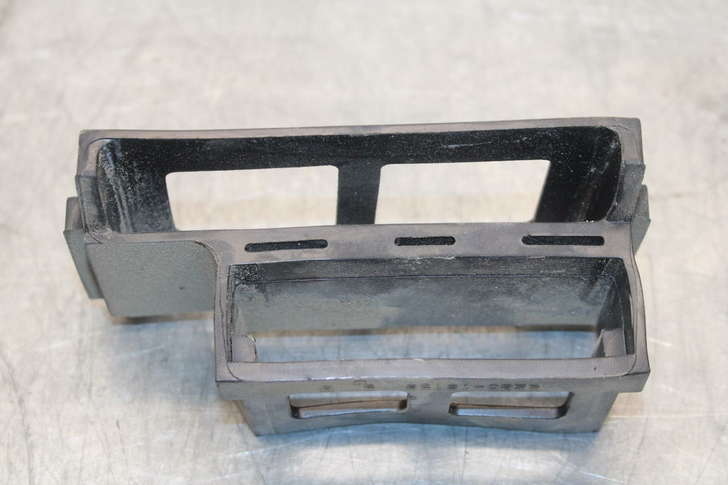 19-20 KAWASAKI NINJA ZX6R ECU CONTROLLER UNIT  ECM HOLDER SUPPORT RUBBER  BB419