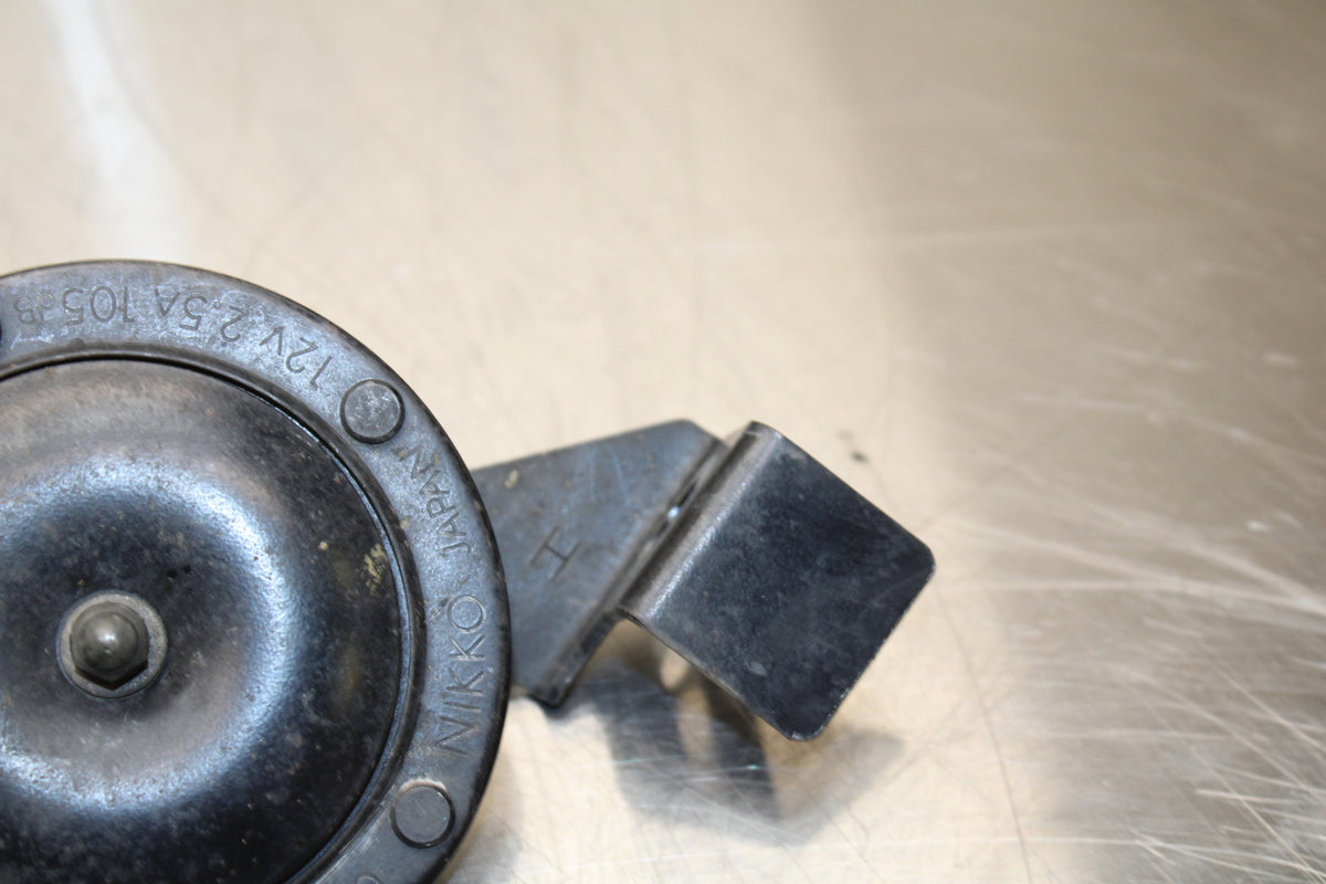 86 SUZUKI GS750ES HORN SIGNAL SET BB140