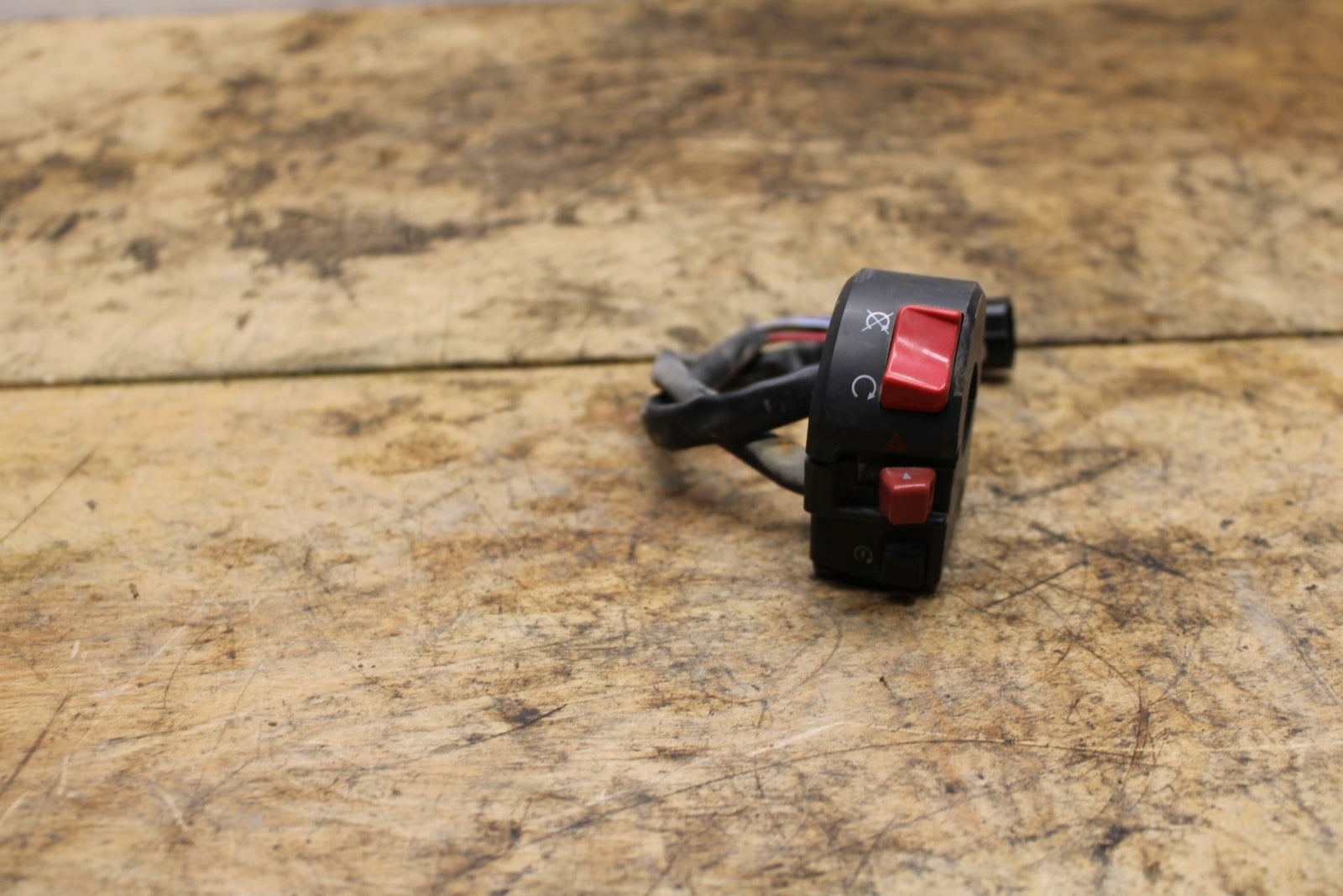 04-07 DUCATI ST3 RIGHT CLIP ON HANDLE KILL OFF START SWITCH SWITCHES BB347