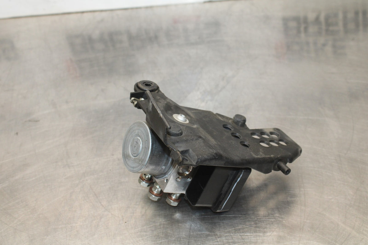15 APRILIA RSV4 FACTORY APRC ABS ABS PUMP UNIT MODULE BB901