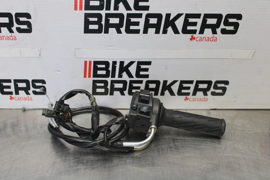 11-26 SUZUKI GSXR750 RIGHT CLIP ON HANDLE KILL OFF START SWITCH SWITCHES BB900
