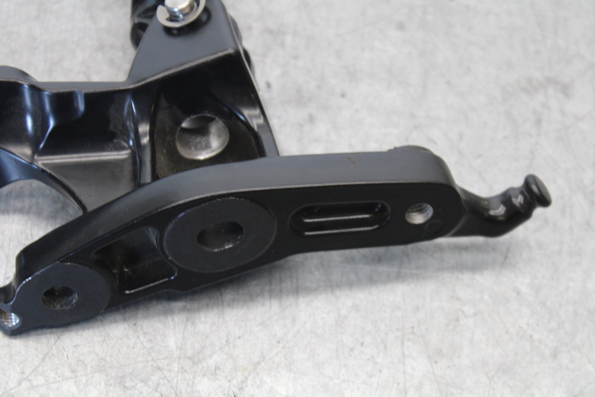 19-21 TRIUMPH SPEED TWIN 1200 RIGHT REARSET REAR SET DRIVER FOOT PEG BB653
