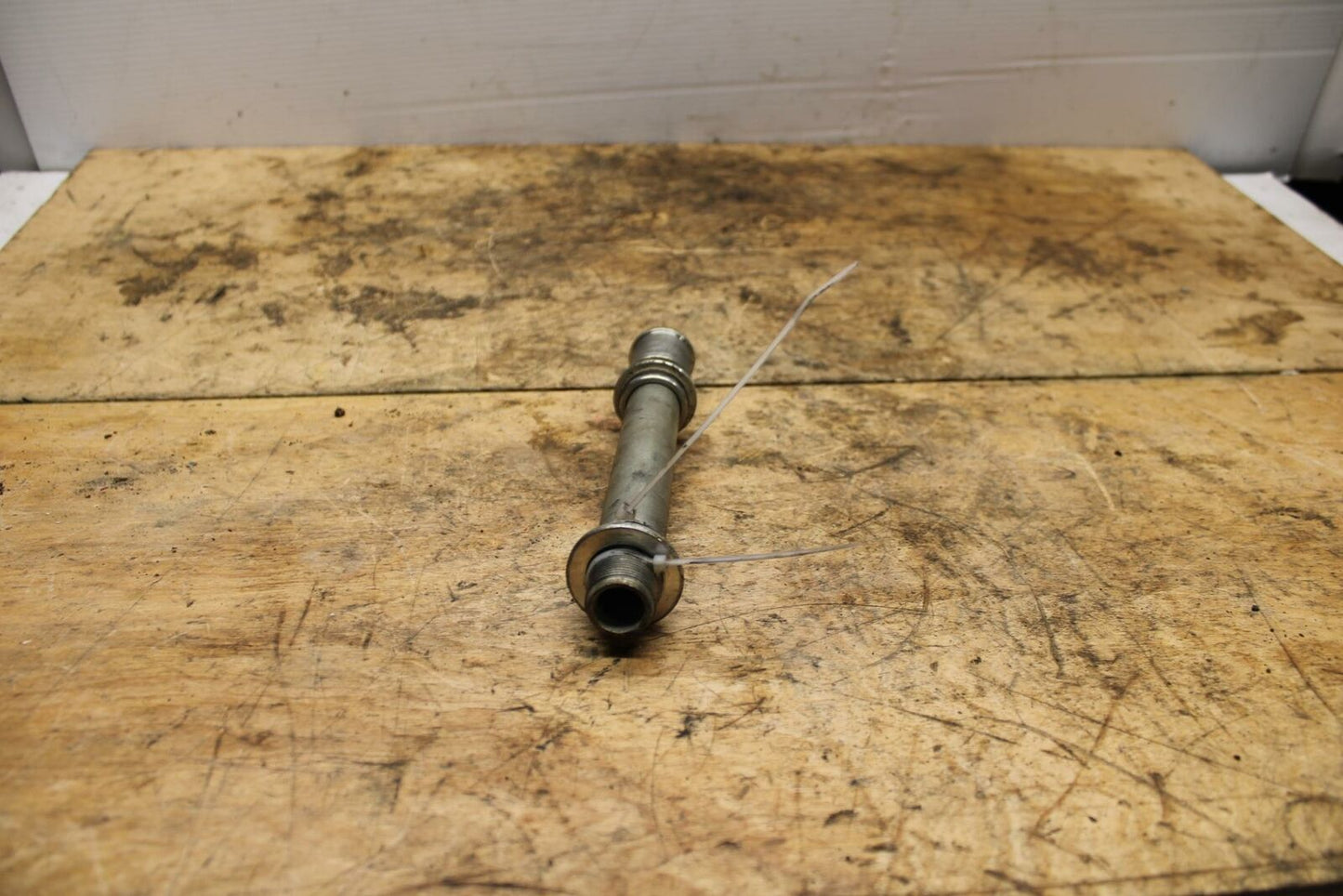 13-18 KAWASAKI NINJA ZX6R FRONT WHEEL RIM AXLE PIVOT BOLT BB342