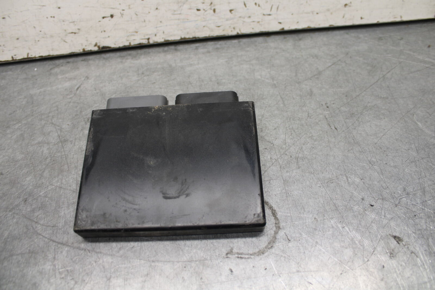 05-06 SUZUKI GSXR1000 ECU COMPUTER CONTROLLER UNIT BLACK BOX ECM CDI  BB677